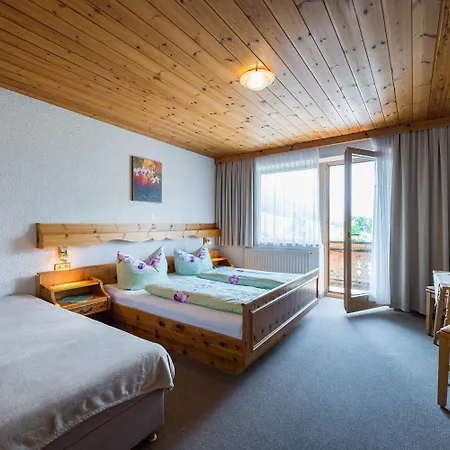 Ferienpension Steiner بيت ضيافة 3*