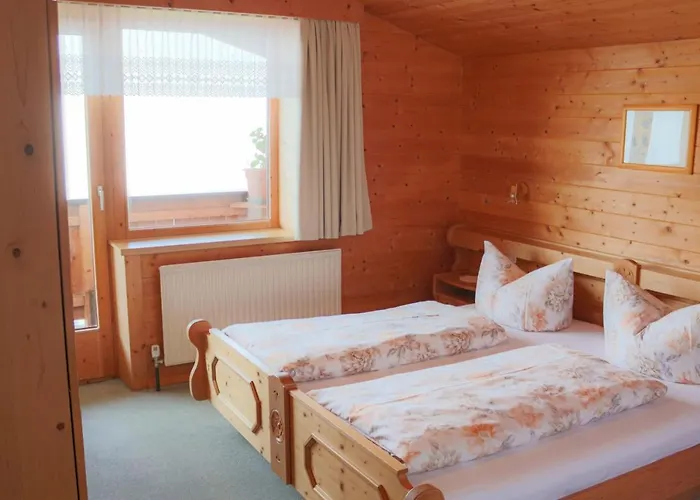 بيت ضيافة Ferienpension Steiner 3*